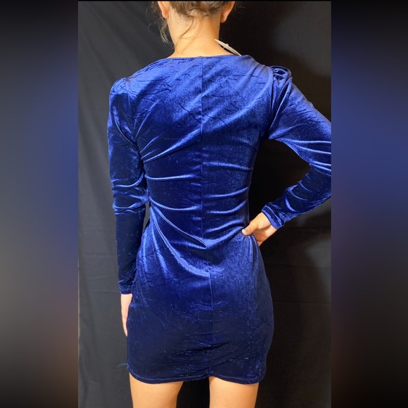 Lily Rose dress, velvet like mini dress size 8 - Picture 10 of 16